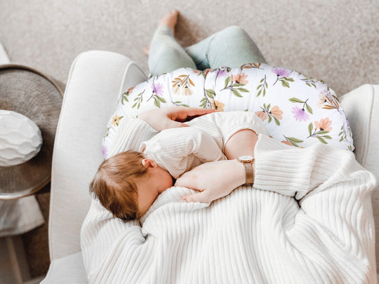 Advice from a Lactation Consultant - Boppy